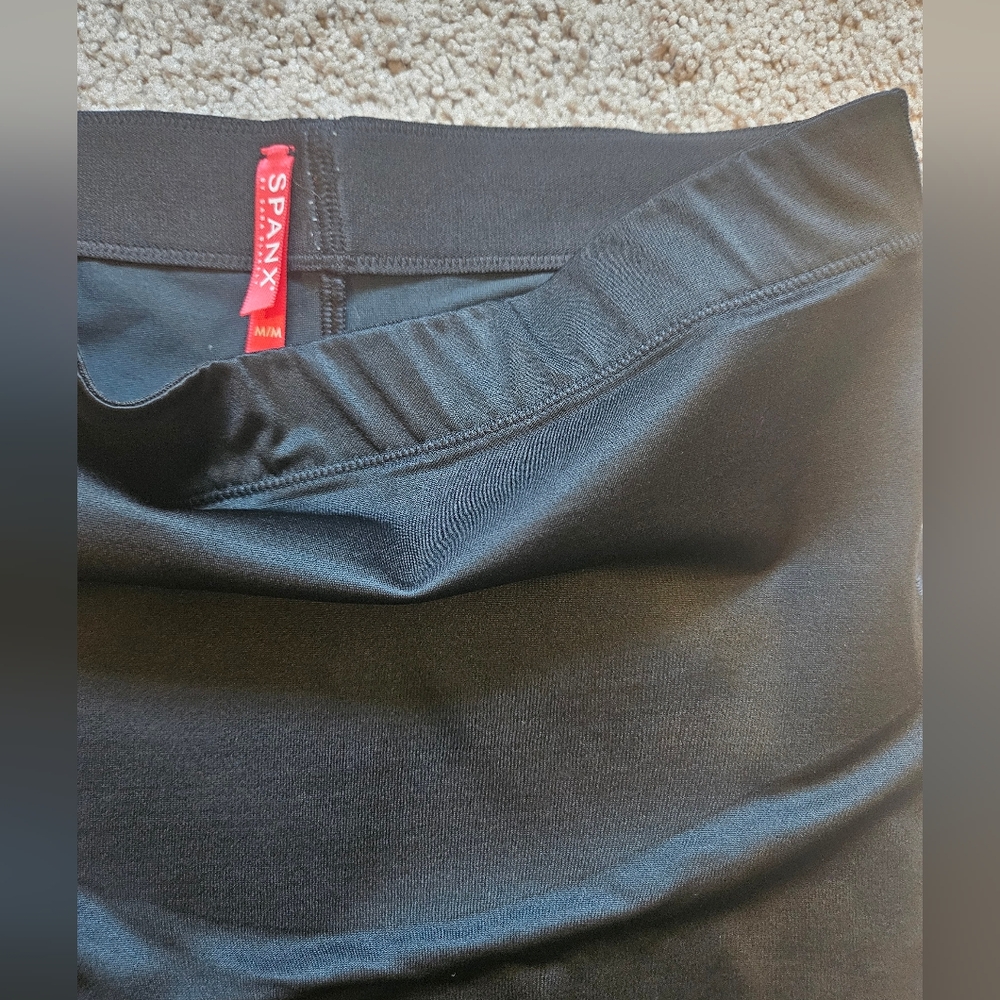 SPANX 10179R SmartGrip Slips Shaping Half Slip Black Medium SPANX SmartGrip™